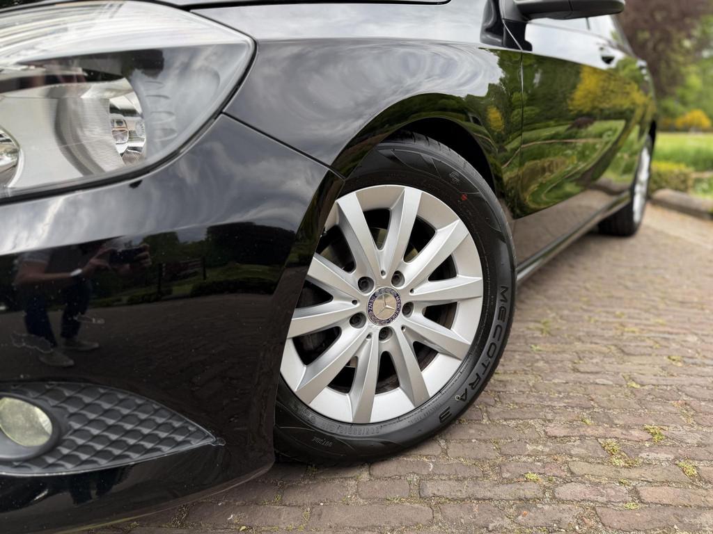 Mercedes-Benz A-klasse 180 Economy | Airco | CarPlay |, Auto's, Voorwielaandrijving, Stof, Gebruikt, 4 cilinders