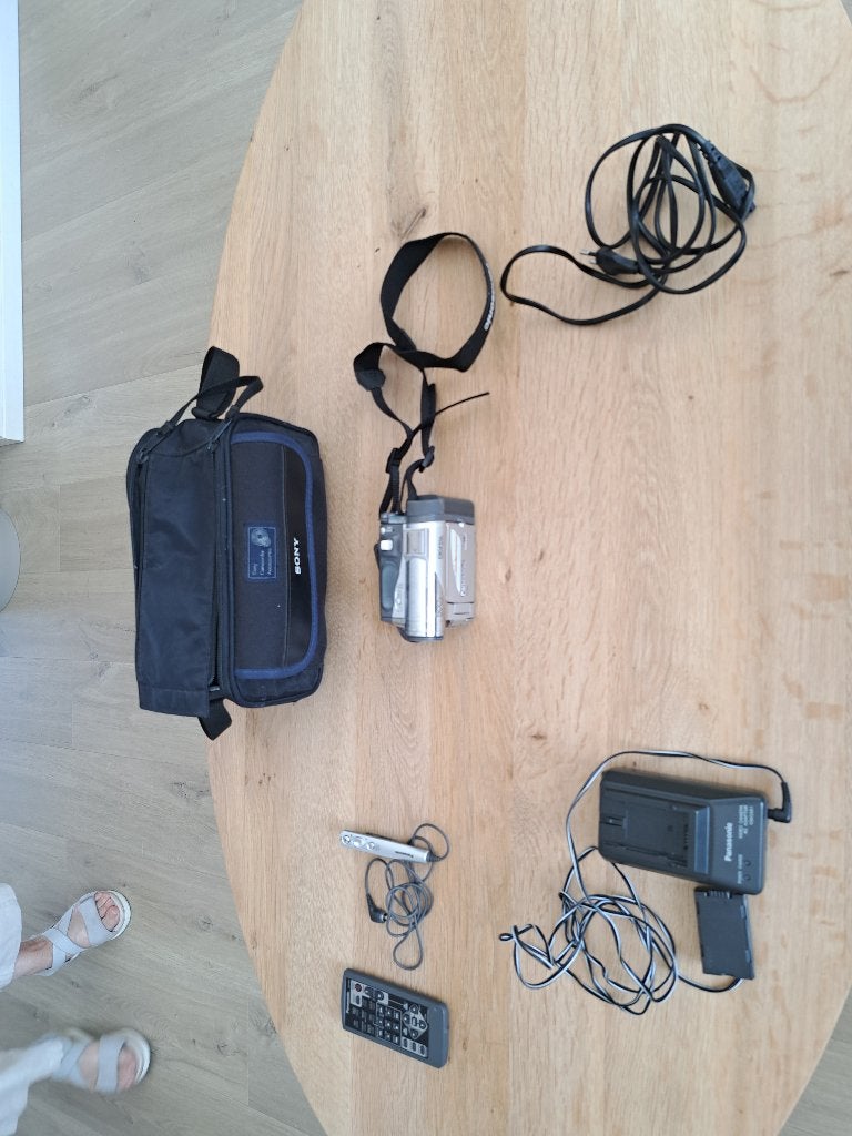 Panasonic NV-GS1 filmcamera, Ophalen of Verzenden, 1980 tot heden, Filmcamera