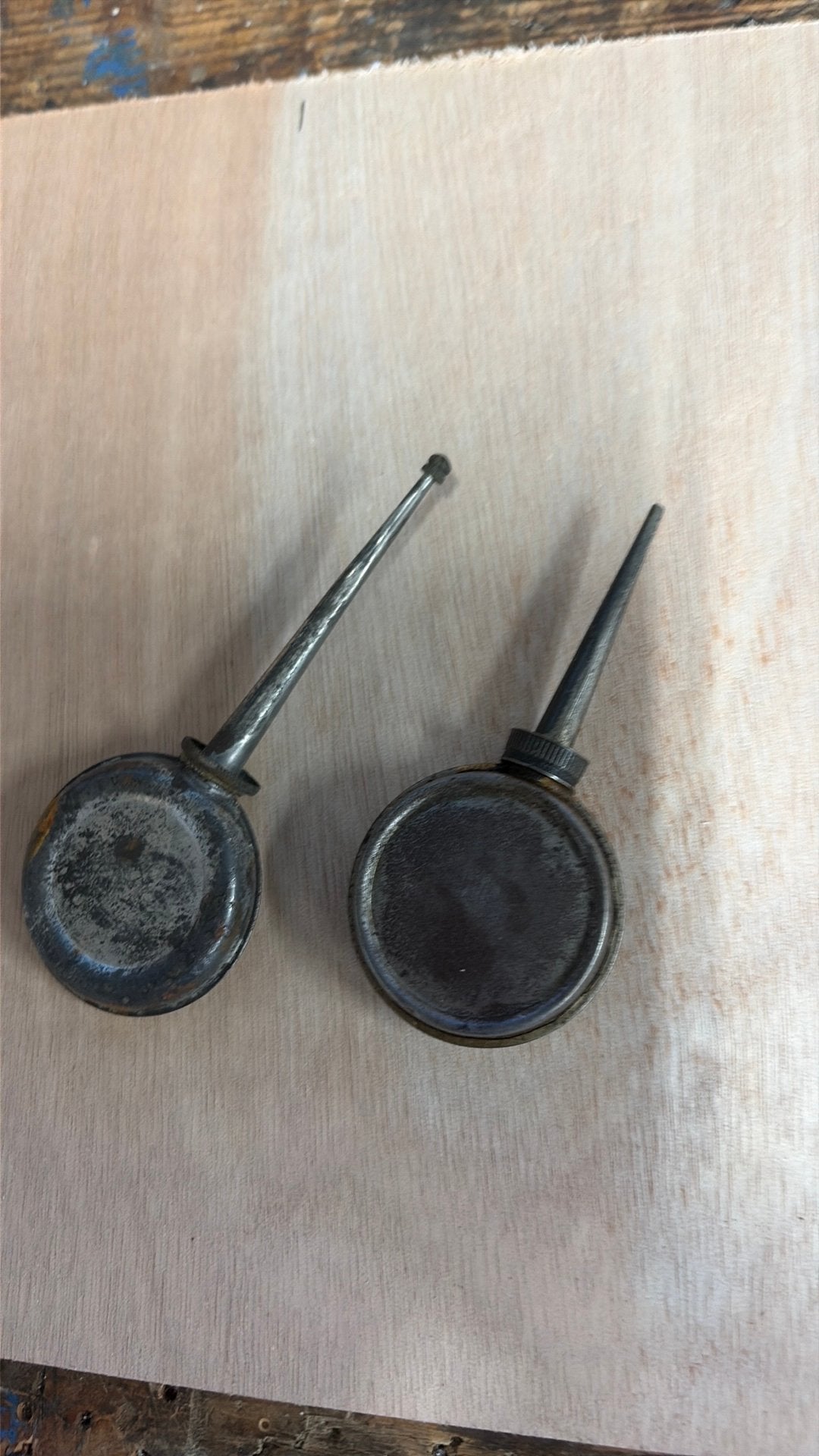 Olie spuitjes retro, Ophalen of Verzenden, Gebruikt