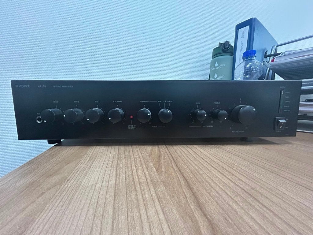 Apart MA125 Mengversterker met 2 boxen Apart SDQ5P, Gebruikt, Ophalen, Overige merken, Minder dan 60 watt