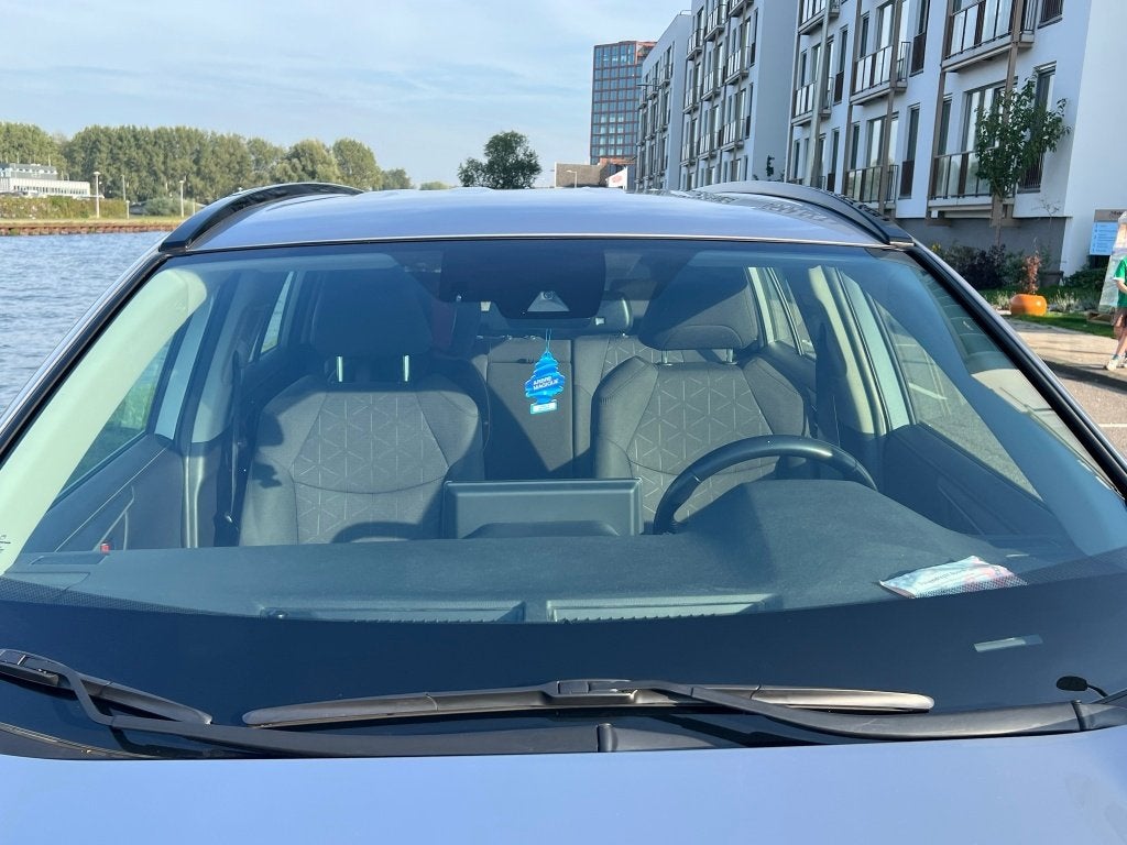 Foto 4 van Toyota Rav4 2.5 Hybrid AWD 2019 - technisch goed
