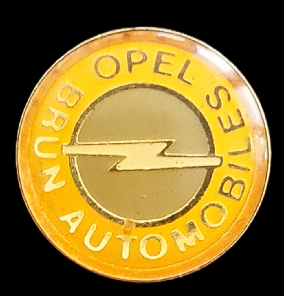 Opel- Brun Automobiles pin, Verzamelen, Verzenden, Nieuw, Transport, Speldje of Pin