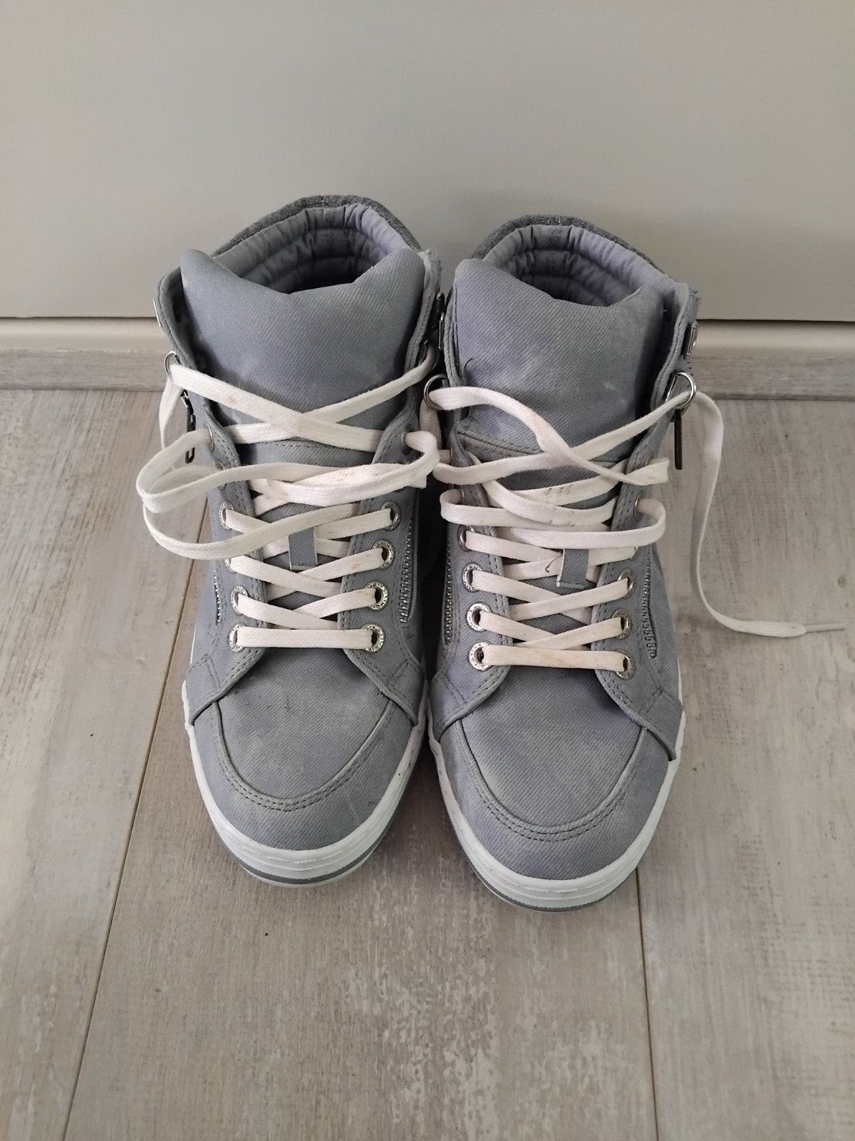Venice grijze hoge sneakers - Maat 39, Venice, Ophalen of Verzenden, Sneakers of Gympen, Grijs