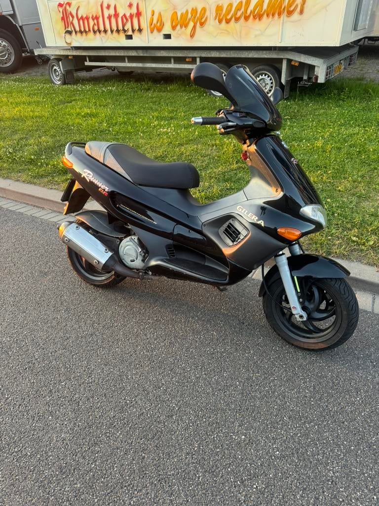 Gilera runner 180cc dd NL kenteken 23 pk, Ophalen, Zo goed als nieuw, Benzine, Overige modellen
