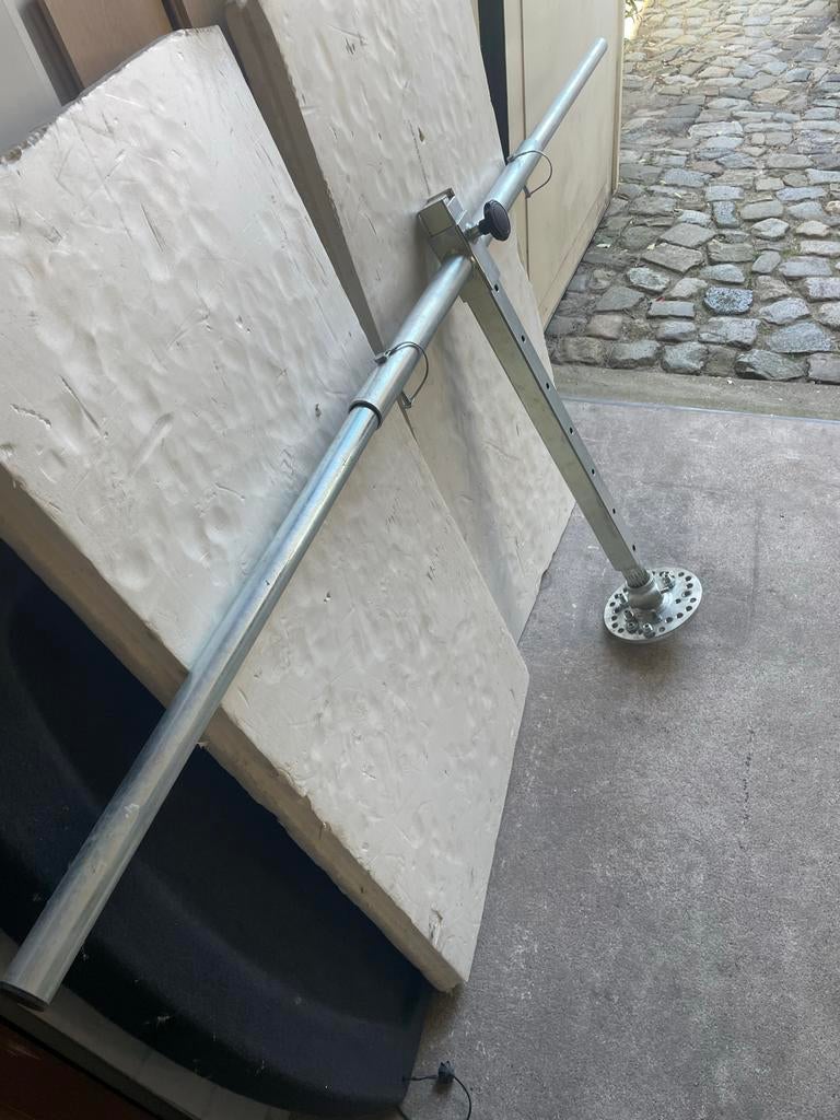 Schroefpaal indraaisleutel met waterpas, Ophalen of Verzenden, Zo goed als nieuw, 250 mm of meer, Overige typen