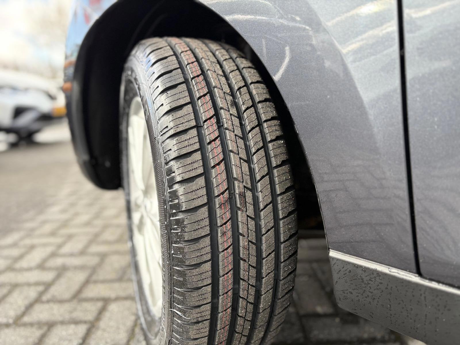 Hyundai Ix35 2.0i Style | NIEUWE APK | 4 NIEUWE BANDEN | RIJ, Gebruikt, Zwart, Leder en Stof, 163 pk