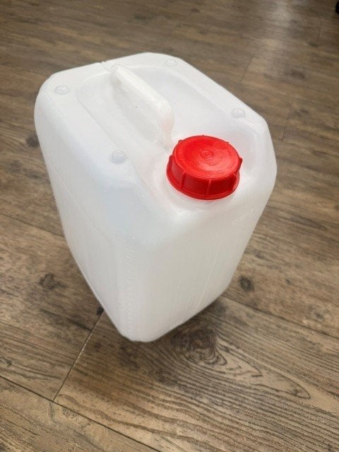 ca. 125 lege 10 liter jerrycans GRATIS AFHALEN, Doe-het-zelf en Verbouw, Kratten en Dozen, Ophalen, Overige typen, Minder dan 35 cm
