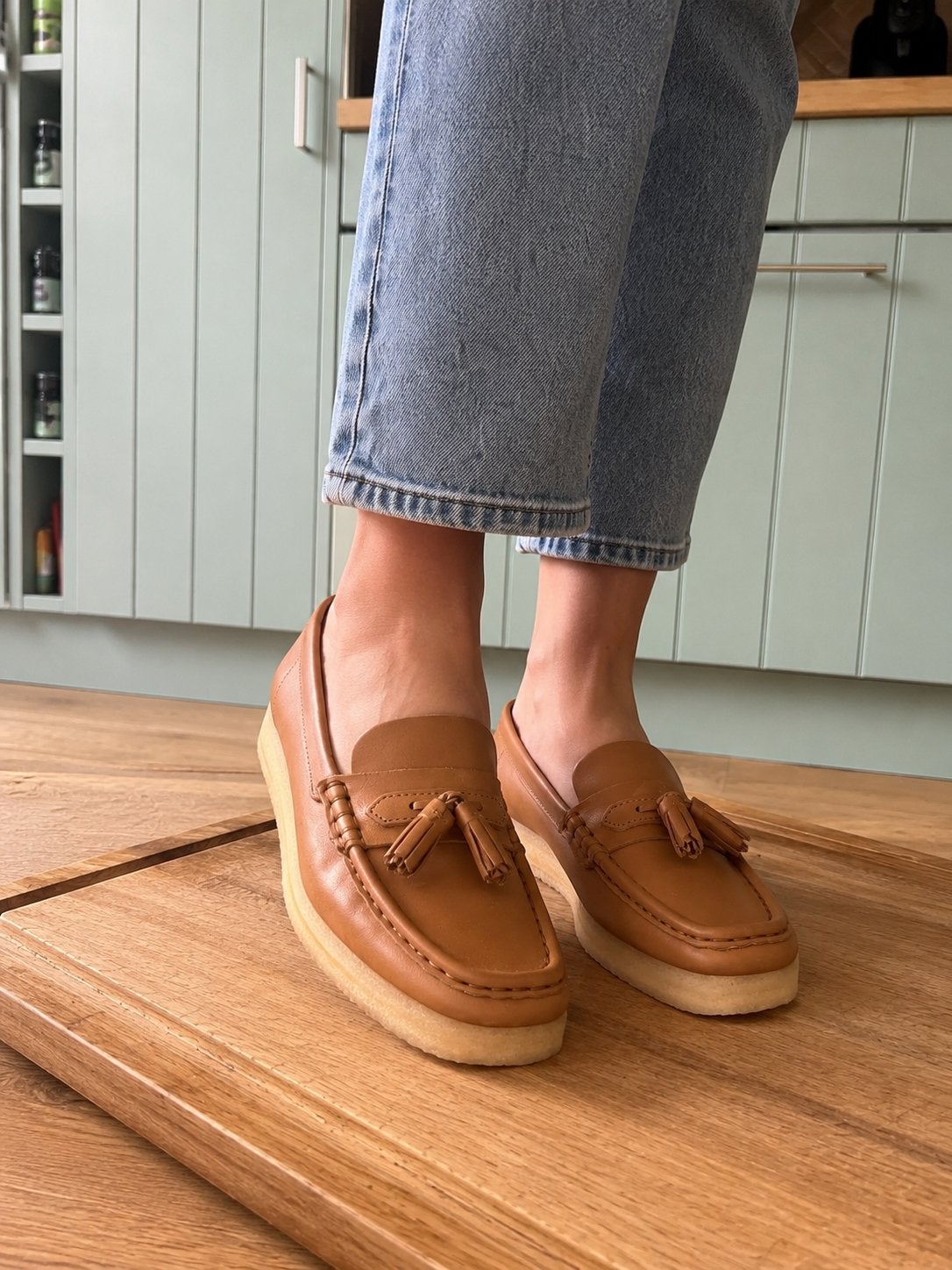 Nieuwe Clarks Wallabee Loafers - Mid Tan Leer, Bruin, Instappers, Nieuw, Ophalen of Verzenden