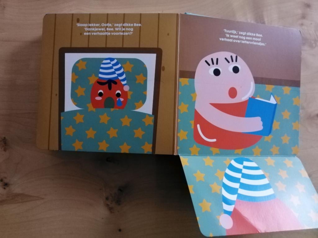 Ootje en zijn letter vriendjes boek, Ophalen of Verzenden, Gelezen, Uitklap-, Voel- of Ontdekboek, 3 tot 4 jaar