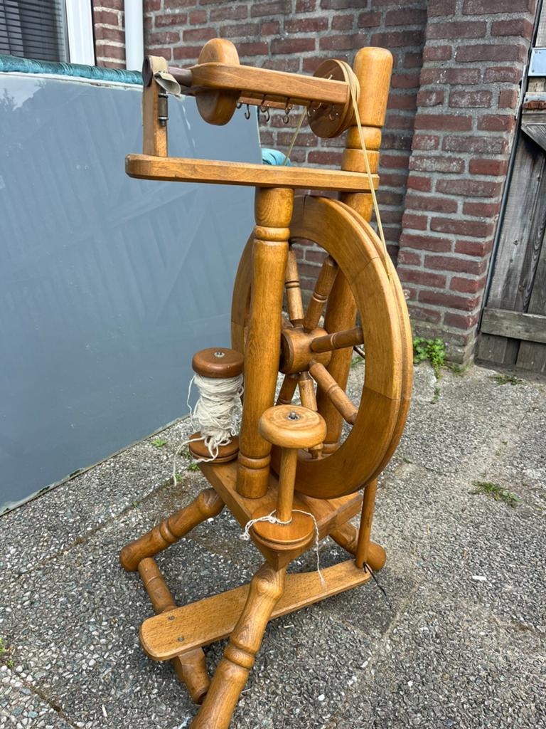Spinnewiel, Ophalen, Zo goed als nieuw, Spinnewiel