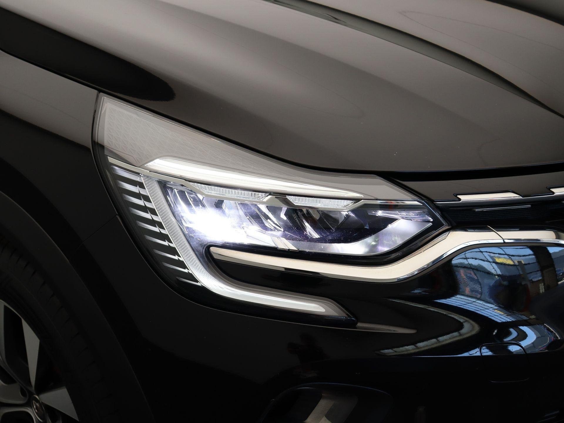 Foto 43 van Renault Captur TCe 100pk Intens | Climate Control | Bose aud