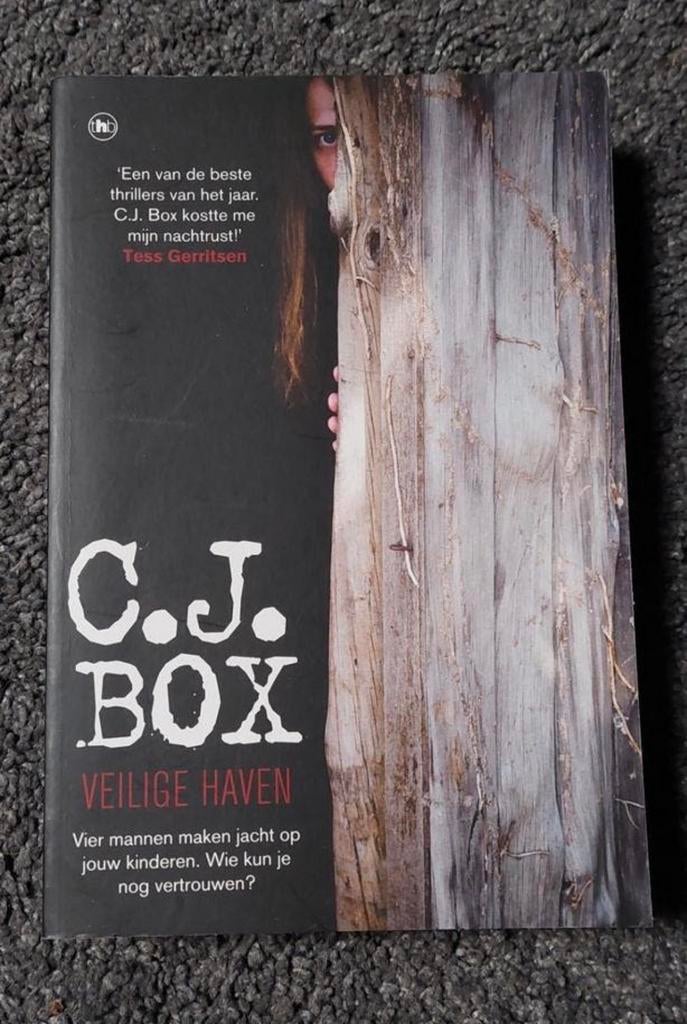 C.J. Box Veilige Haven, Tess Gerritsen., Ophalen of Verzenden, Zo goed als nieuw