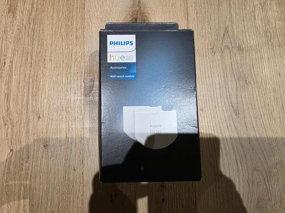 Philips Hue Wall Switch Module (2 stuks) met connectoren, Ophalen of Verzenden, Zo goed als nieuw