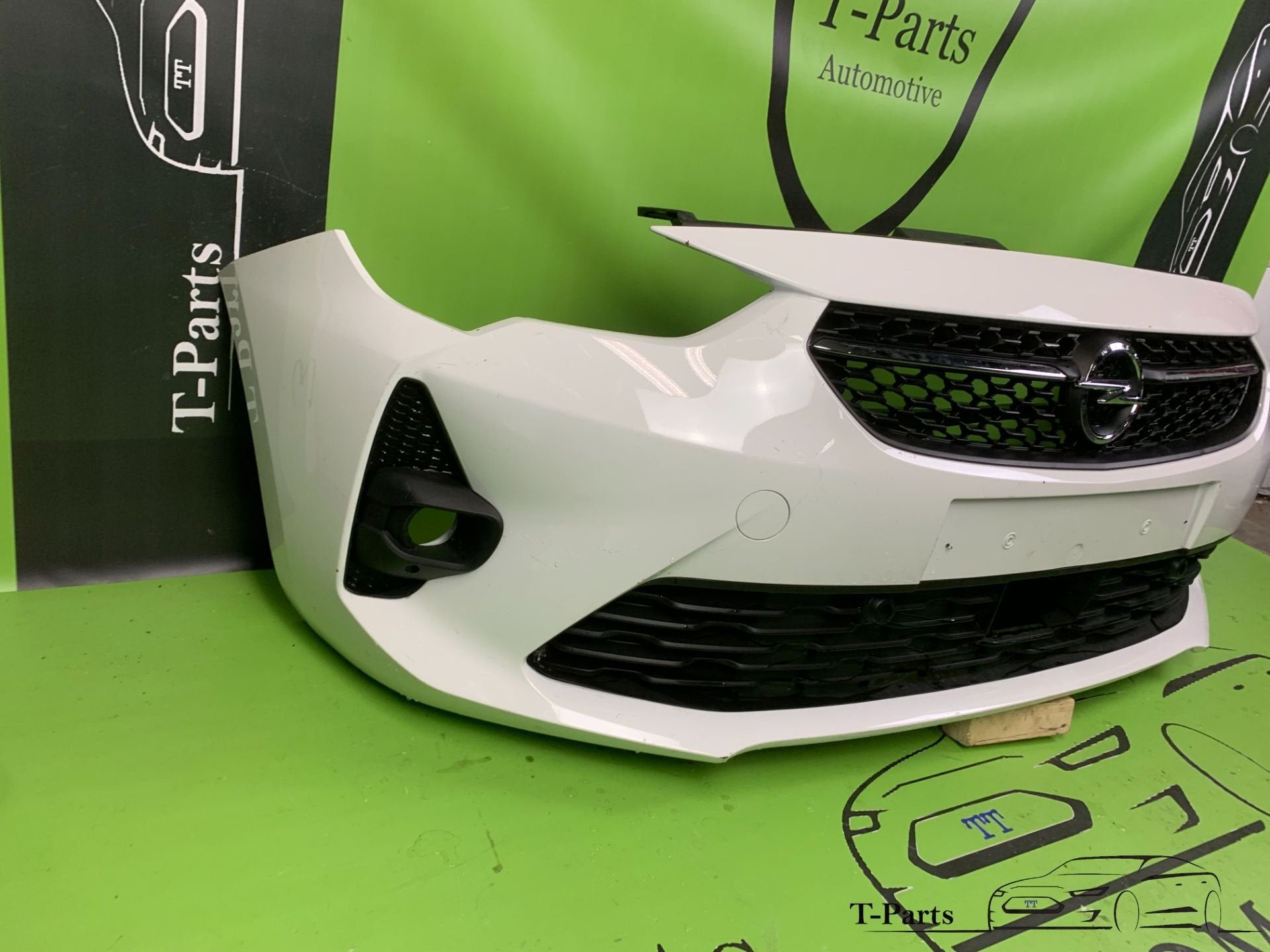 opel corsa F GS line voorbumper bumper rooster, Gebruikt, Opel Automobile GmbH, Ophalen of Verzenden, Kontakt@opel-infoservice.de