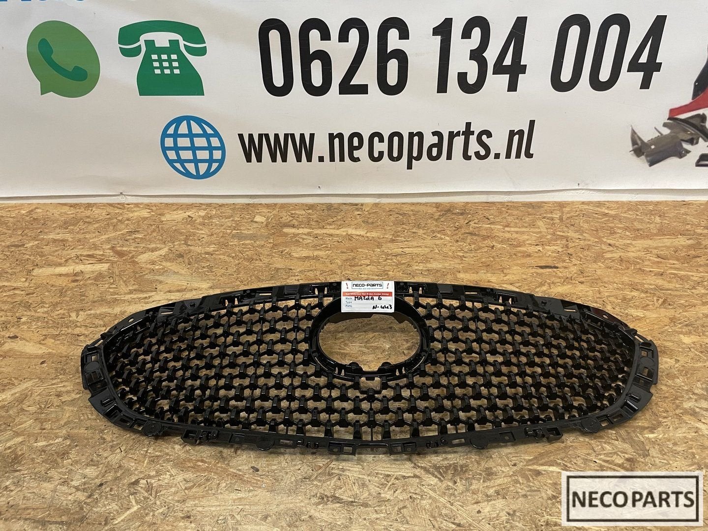 BUMPER MAZDA 6 GRILL ORIGINEEL VOORGRILL, Auto-onderdelen, Gebruikt, -, -, Ophalen of Verzenden