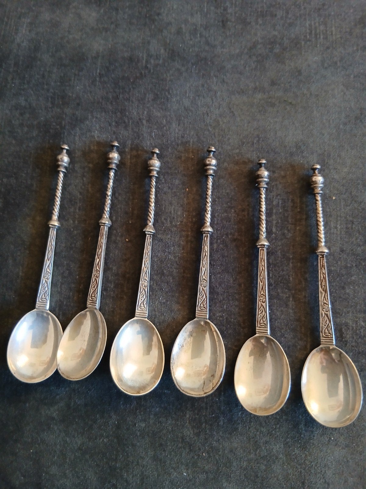 Set van 6 zilveren lepeltjes met gedraaide steel, Ophalen of Verzenden