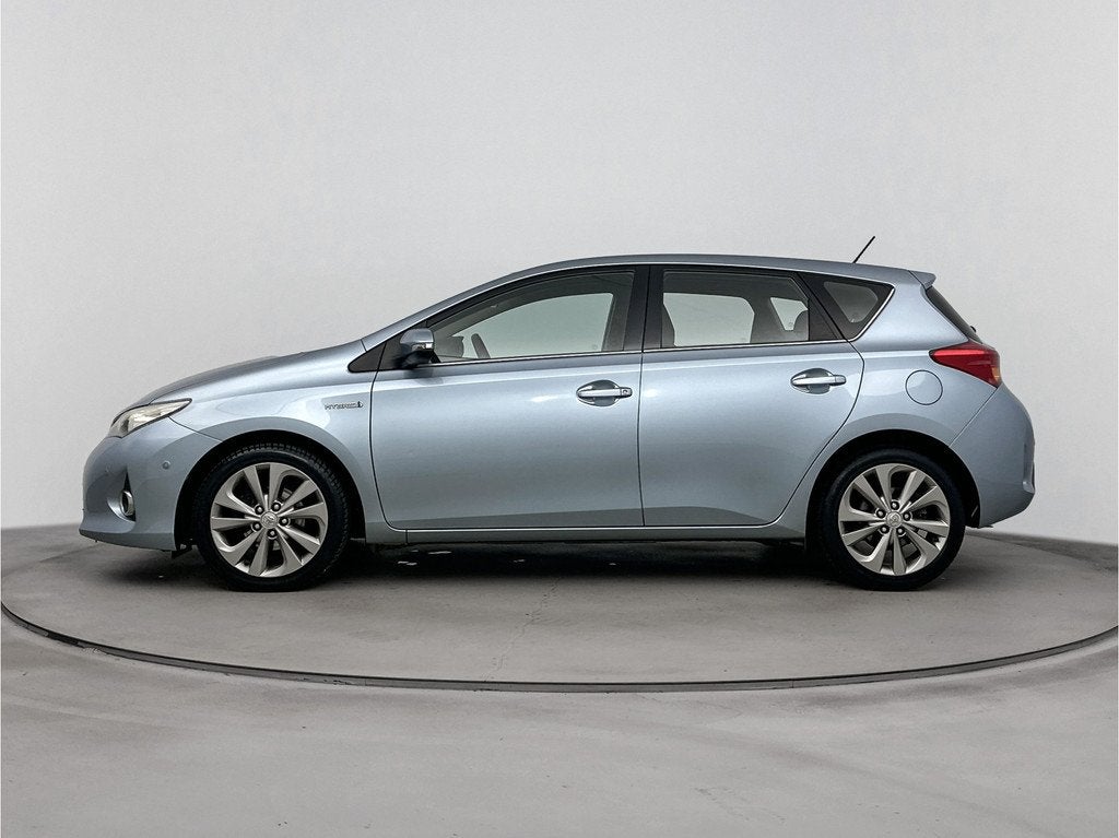 Toyota Auris 1.8 Hybrid Executive | Parkeersensoren V+A | St, Gebruikt, Zwart, 4 cilinders, Blauw
