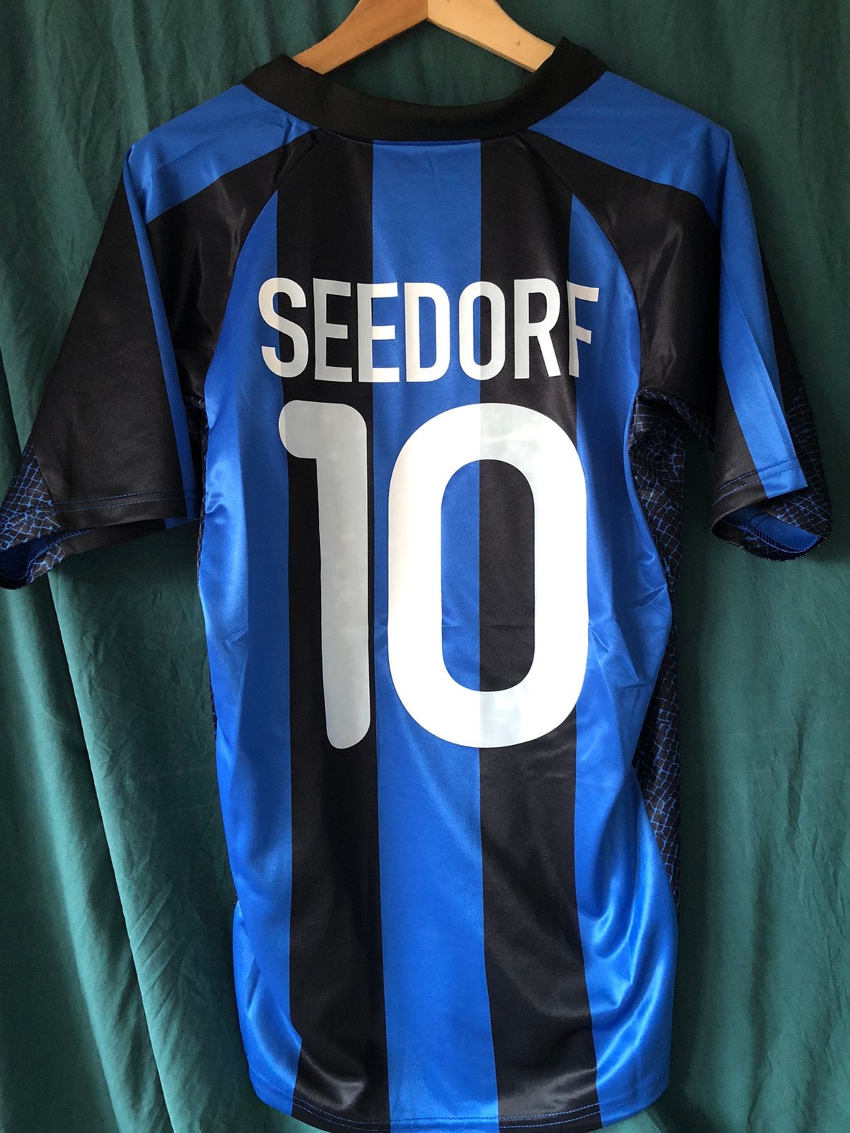 Seedorf inter milan retro voetbalshirt maat M, Ophalen of Verzenden, Buitenlandse clubs, Shirt