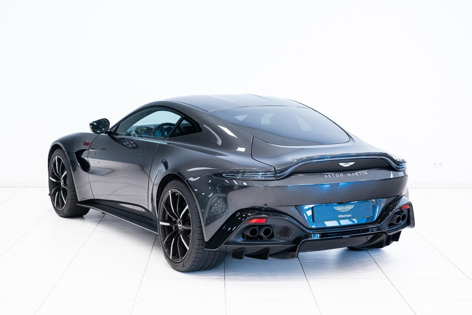 Aston Martin Vantage Coupe | 1e Eigenaar | NL Auto | Incl BP, Auto's, Aston Martin, Automaat, Achterwielaandrijving, Gebruikt