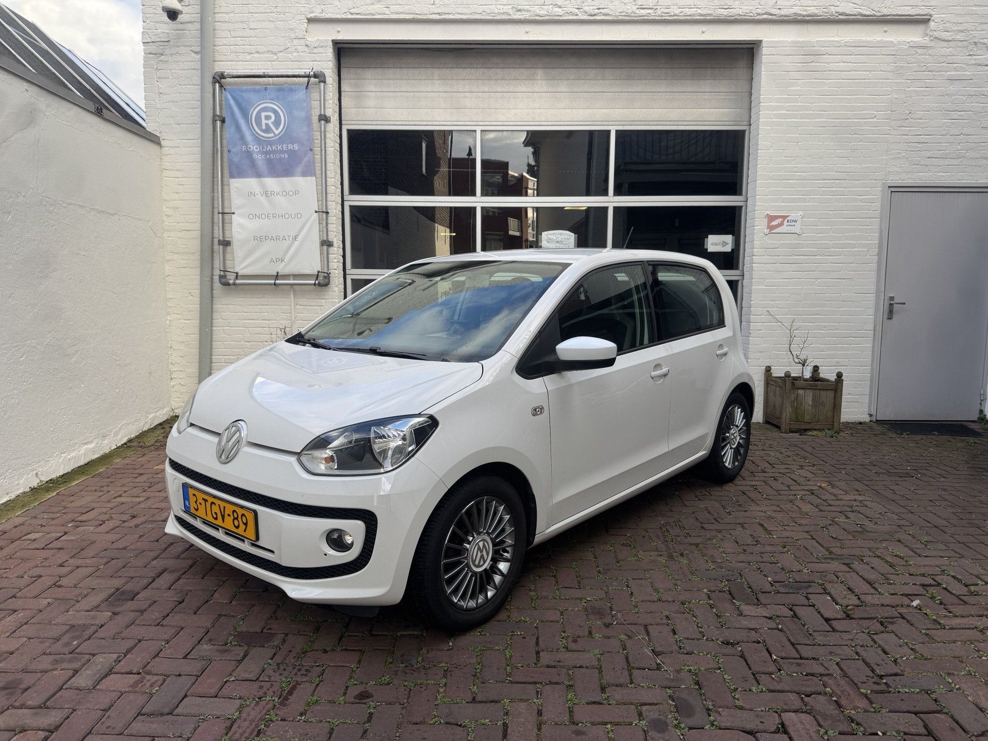 Volkswagen up! 1.0 high up! BlueMotion 5Drs/Cruisecontrol/Na, Voorwielaandrijving, Euro 5, Gebruikt, Up!