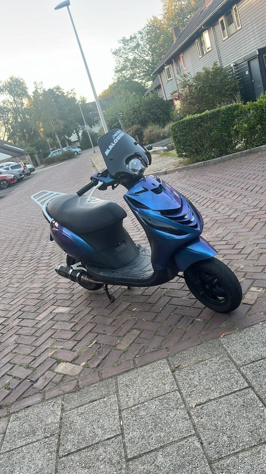 Piaggio zip 80cc, Fietsen en Brommers, Ophalen, Zo goed als nieuw, Benzine, Zip