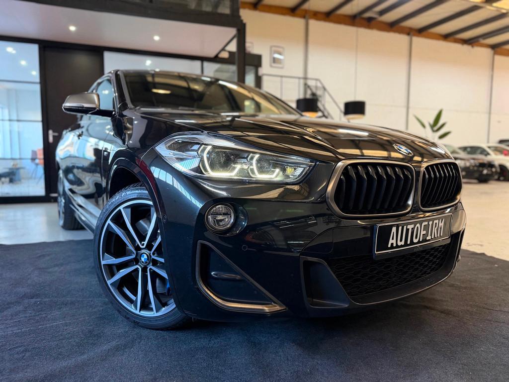 BMW X2 M35i 306 PK Steptronic automaat Navigatie Trekhaak LE, Auto's, BMW, Automaat, 1998 cc, X2, Zwart