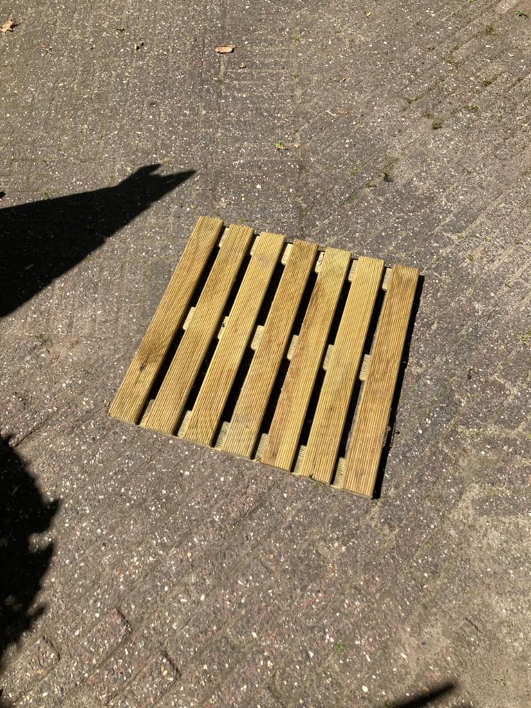5 houten vlondertegels 50x50cm, Tuin en Terras, Terrasdelen en Vlonders, Ophalen, Zo goed als nieuw, Hout