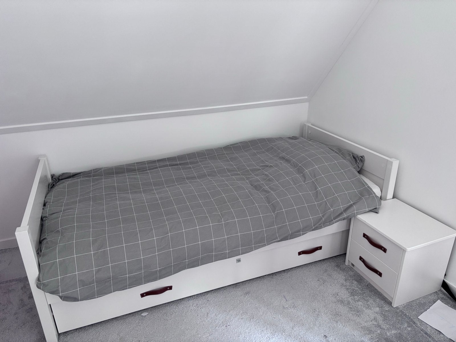 Eenpersoonsbed Coolkids met opberglades en nachtkastje, Ophalen, 85 tot 100 cm, Zo goed als nieuw, Matras