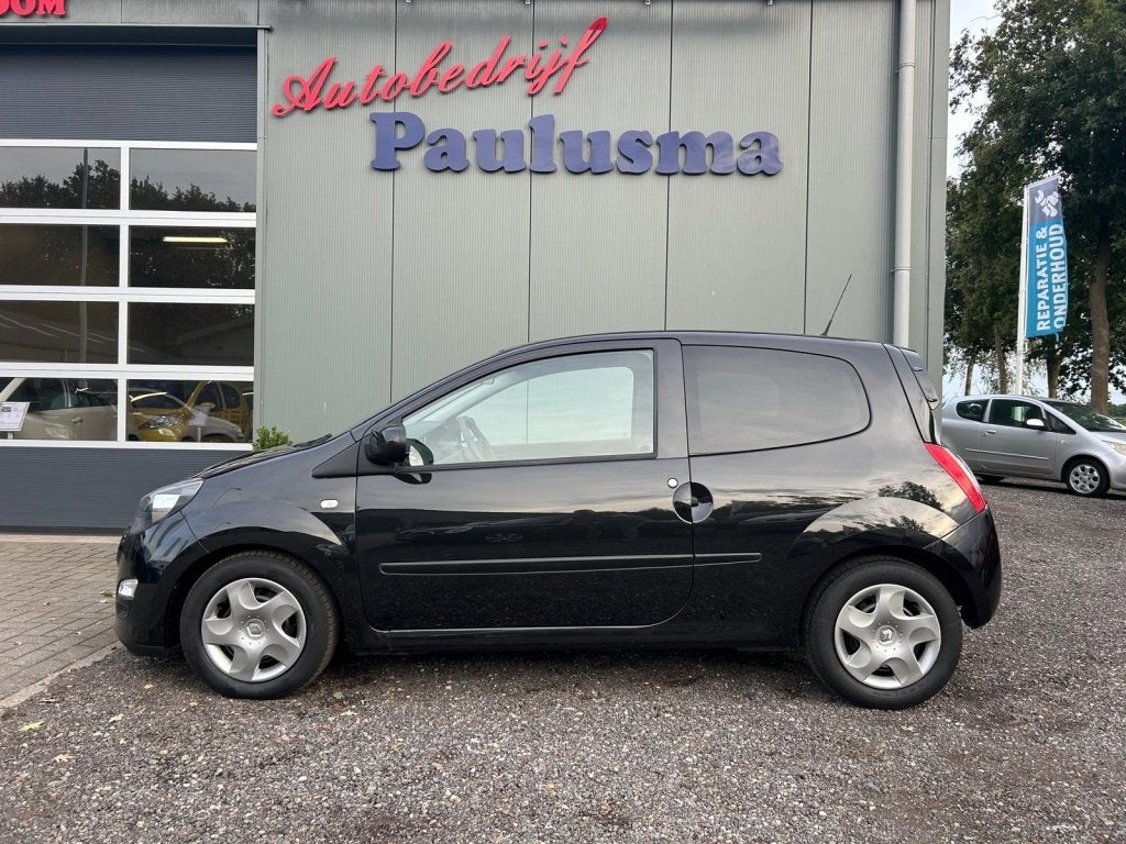 Renault Twingo 1.2 16V Collection Airco|Cruise|Elec.pak, Auto's, Voorwielaandrijving, Gebruikt, Zwart, 4 cilinders