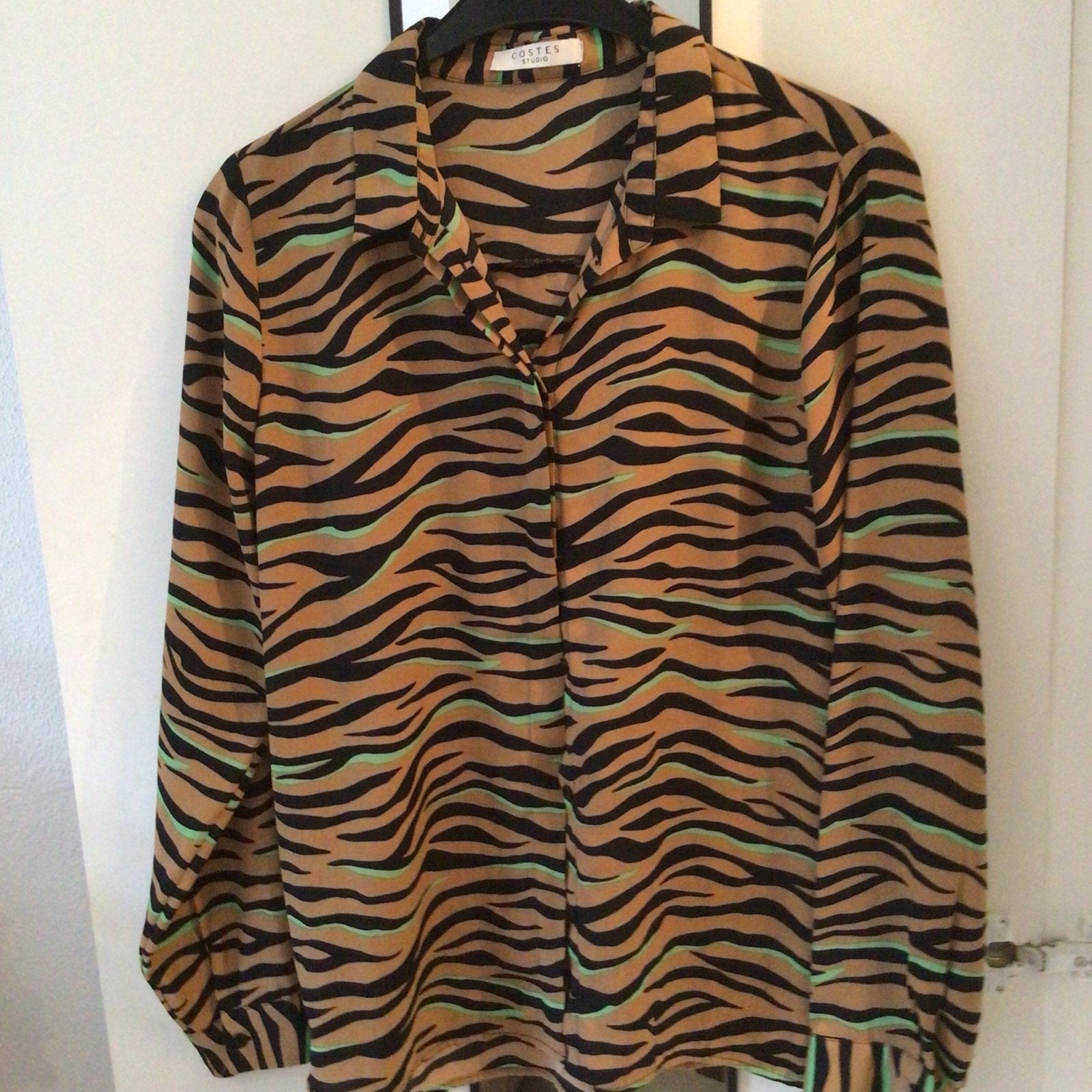 Costes Studio Blouse met Tijgerprint - Maat M, Ophalen of Verzenden, Zo goed als nieuw, Maat 38/40 (M), Meerkleurig
