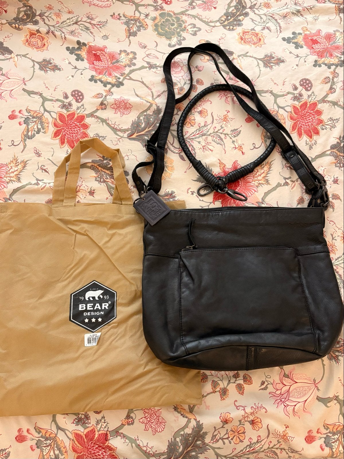 Nieuwe Bear Design schouder/crossbody/rugtas van zwart leer, Ophalen of Verzenden, Nieuw, Zwart, Overige typen