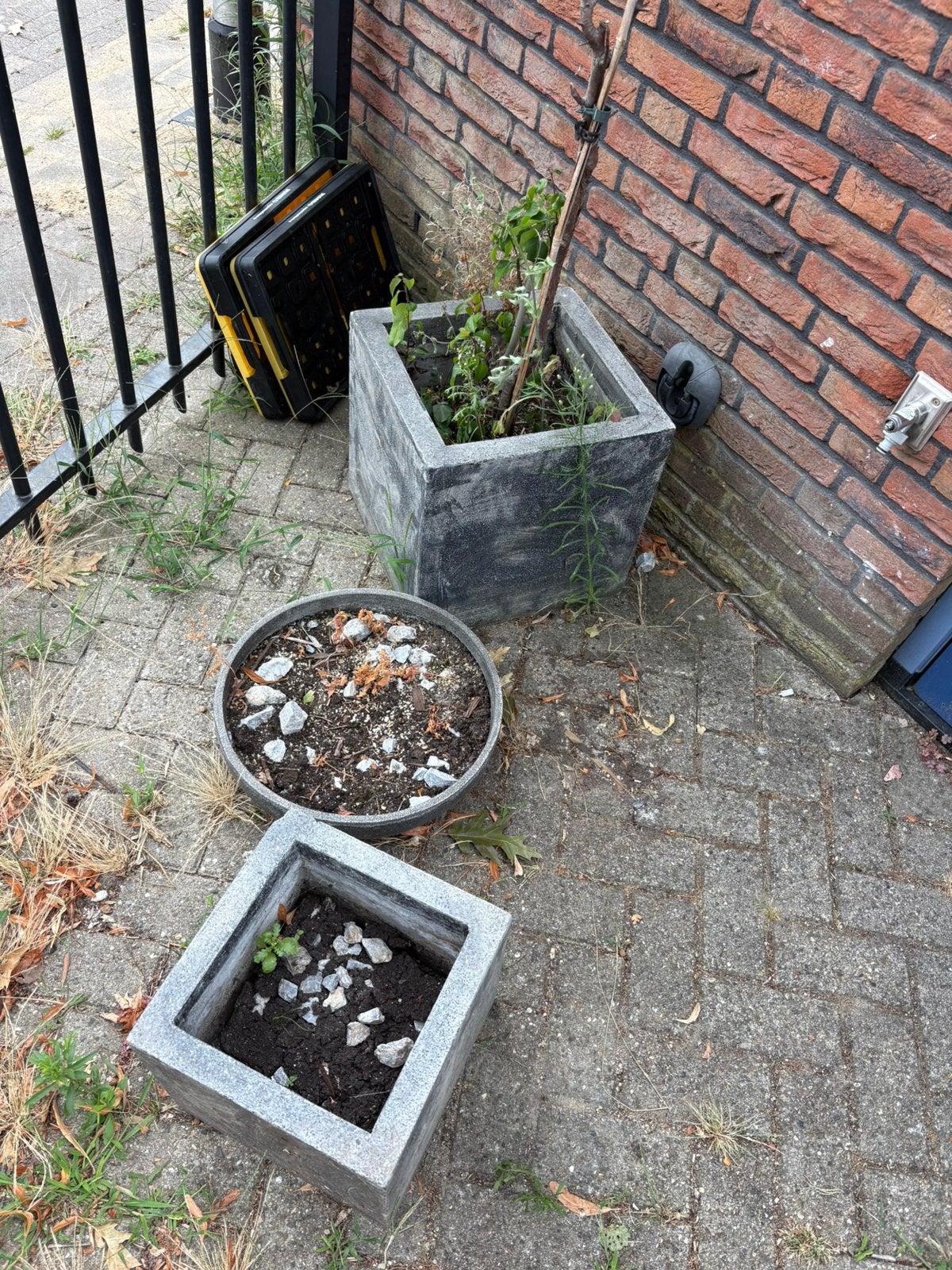 Plantenbakken - gratis ophalen, Ophalen, Zo goed als nieuw, Rond