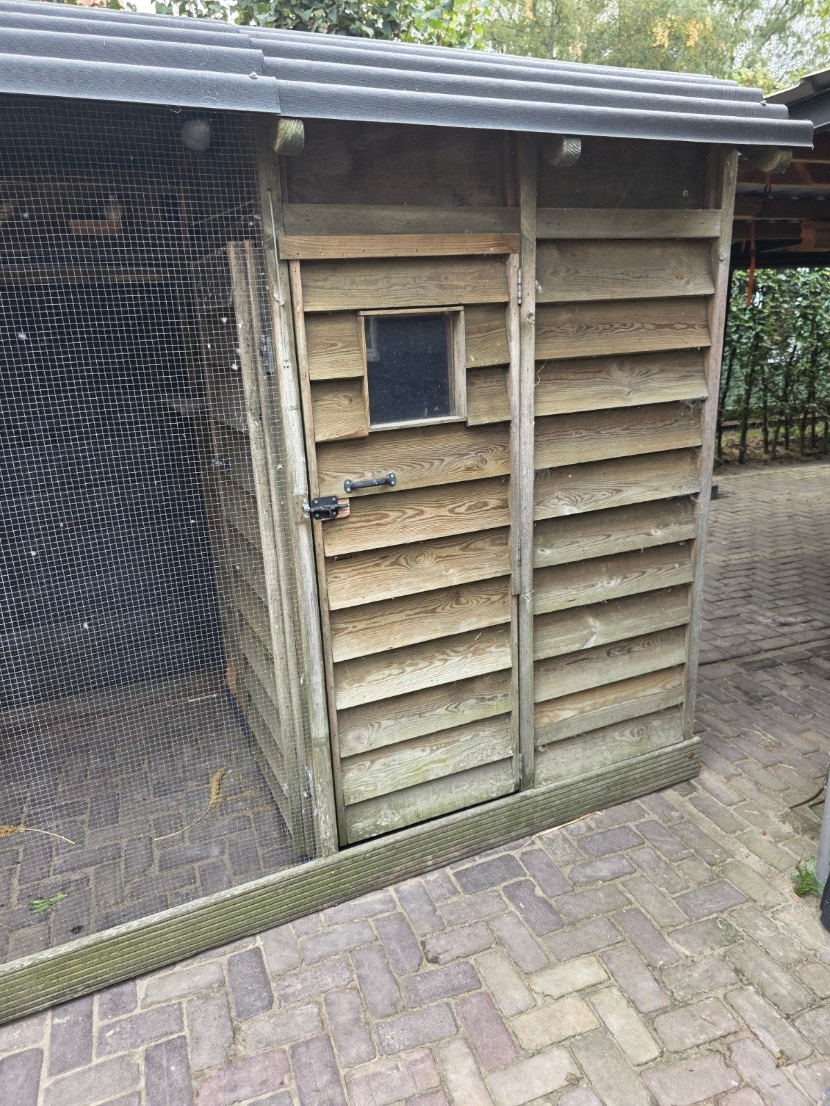 buiten Voliere 4 mtr lang x 1.25 mtr breed, Dieren en Toebehoren, Ophalen, Gebruikt, Hout, Volière