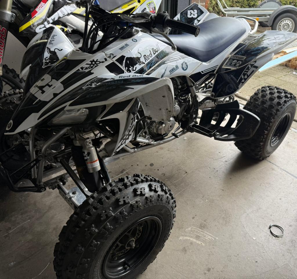 Quad met werk, Motoren, Quads en Trikes