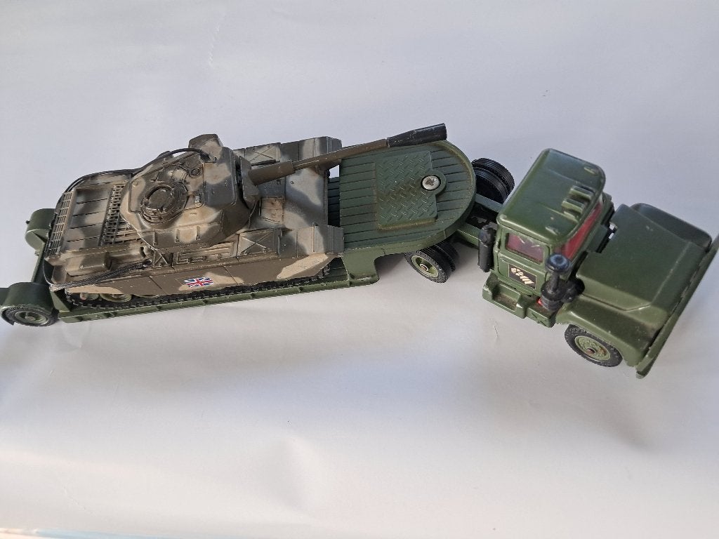 Corgi Mack tanktransporter en Centurion, Hobby en Vrije tijd, Modelauto's | 1:50, Ophalen of Verzenden, Zo goed als nieuw, Overige typen