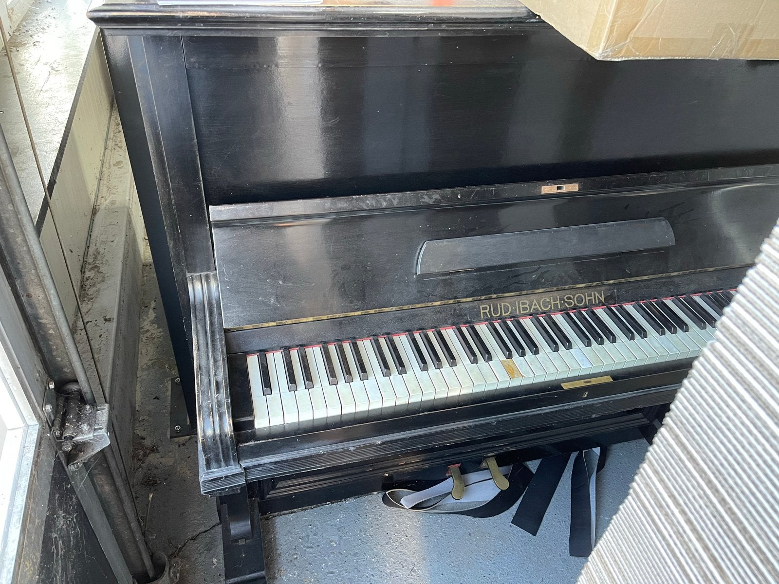 Rud. Ibach Sohn Piano - Werkt nog steeds goed, Muziek en Instrumenten, Piano's, Ophalen, Gebruikt, Zwart, Piano