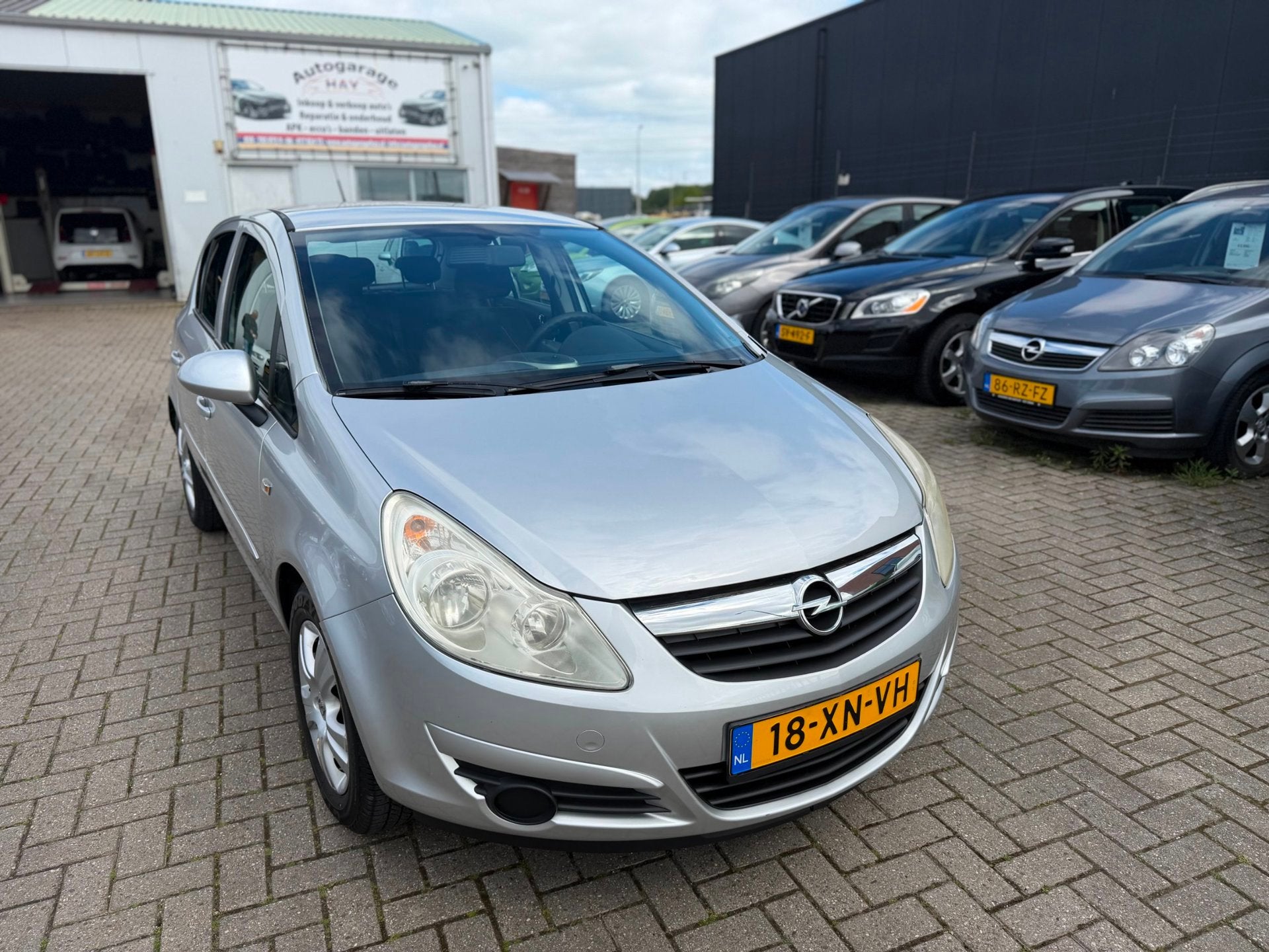 Opel Corsa 1.4-16V Enjoy|Apk 01-2027, Auto's, Voorwielaandrijving, 1063 kg, Gebruikt, 4 cilinders