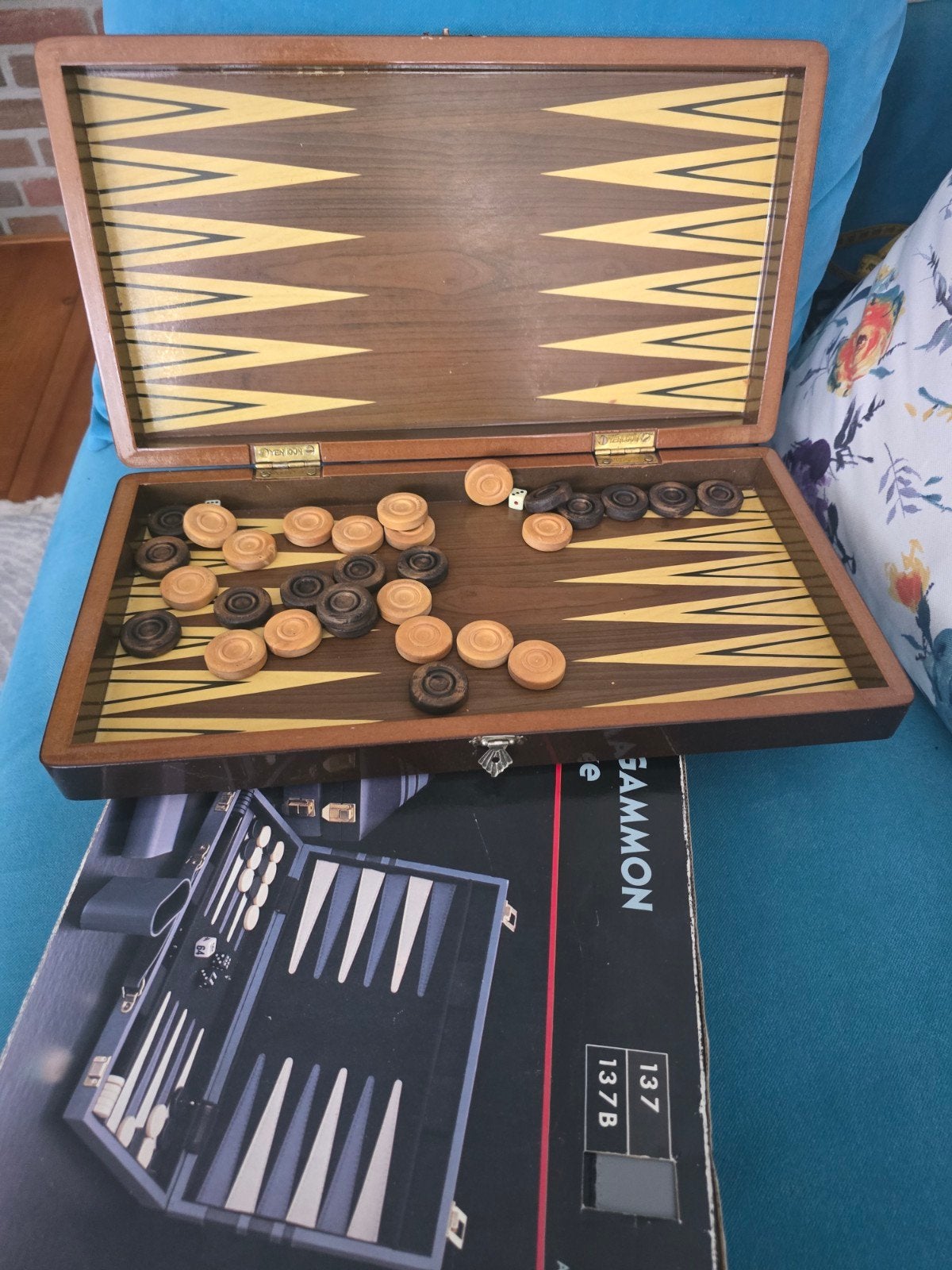 Backgammon en schaakbord set - Vintage houten spellen, Een of twee spelers, Ophalen of Verzenden, Zo goed als nieuw