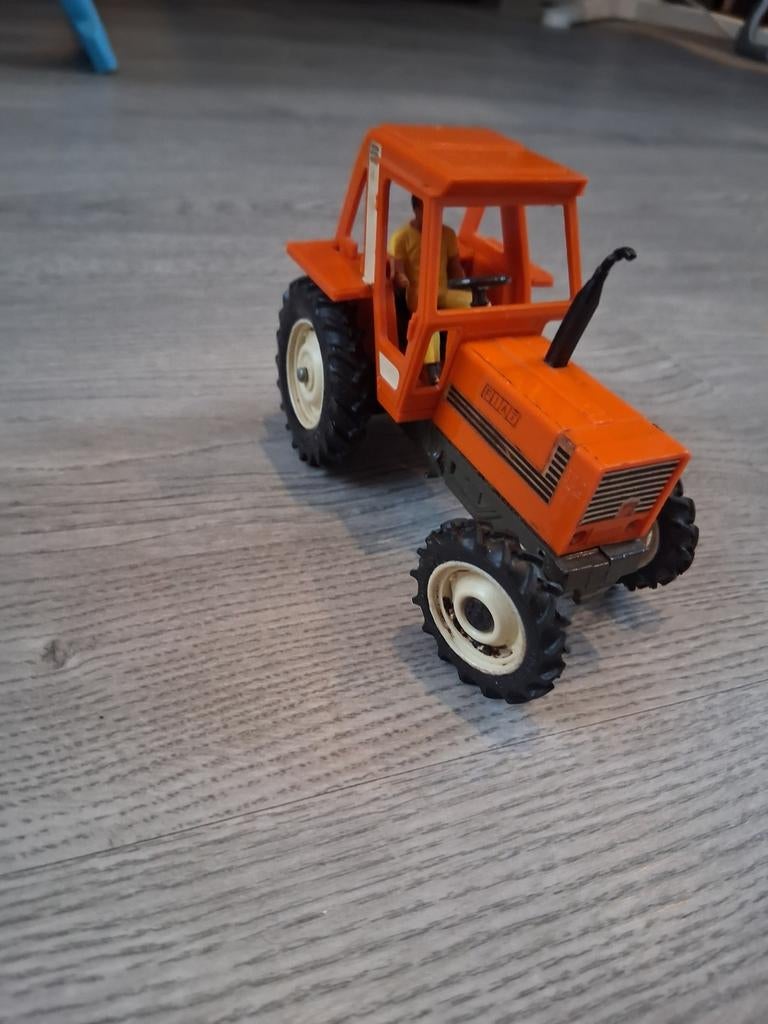 Britains Fiat 880 DT, Ophalen of Verzenden, Gebruikt, Tractor of Landbouw