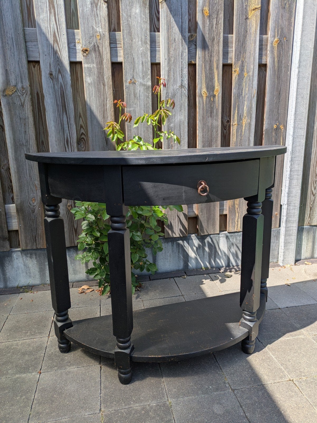 Houten bijzettafeltje - half rond, Huis en Inrichting, Tafels | Sidetables, Ophalen, Gebruikt, 50 tot 100 cm, Rond