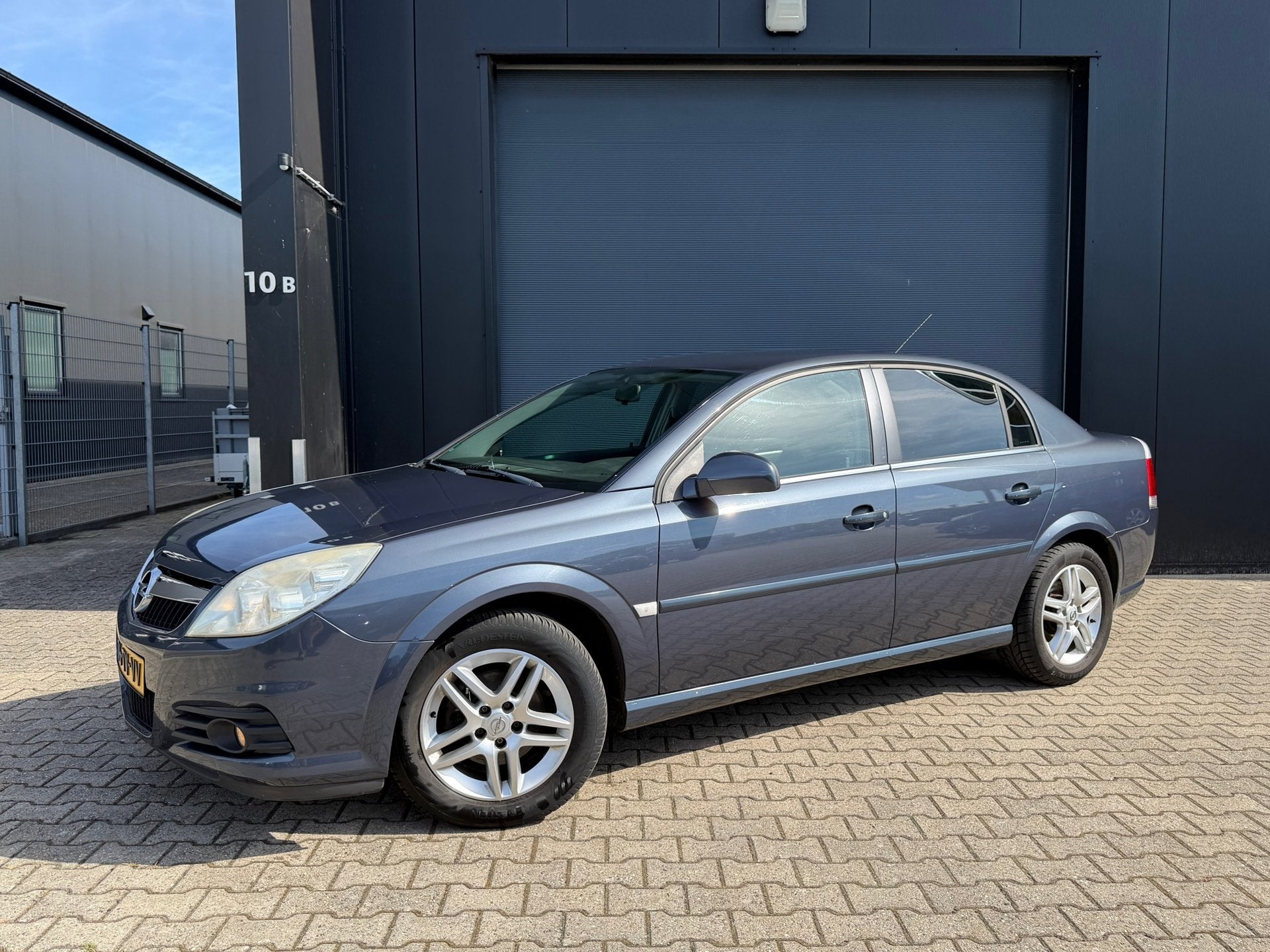 Opel Vectra 1.8-16V Carplay, Airco, APK 07-2027, Voorwielaandrijving, Stof, Gebruikt, 4 cilinders