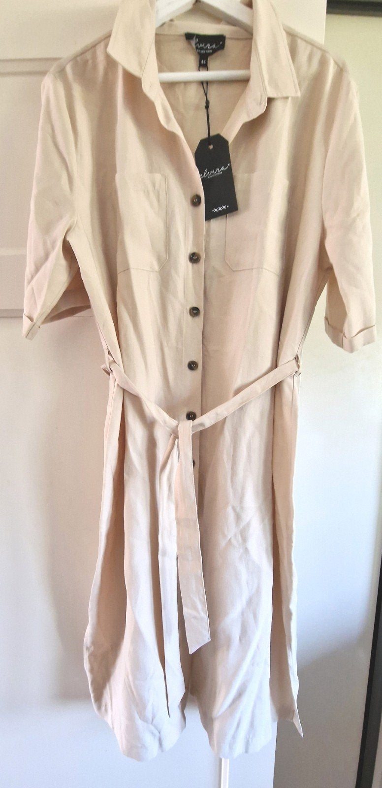 Elvira Collections Dress Faye - Zandkleurig Jurkje Maat 44, Beige, Maat 42/44 (L), Nieuw, Ophalen of Verzenden