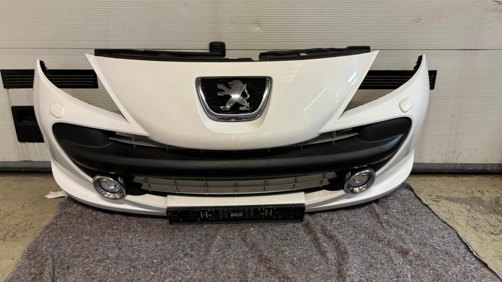 Voorbumper Peugeot 207 Le Mans, Auto-onderdelen, Ophalen, Peugeot, Bumper
