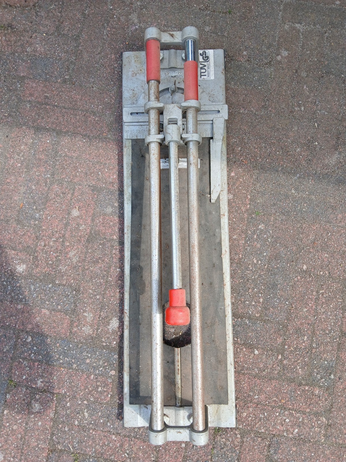 Tegelsnijder - Handig gereedschap voor tegelwerk, Ophalen of Verzenden, Gebruikt