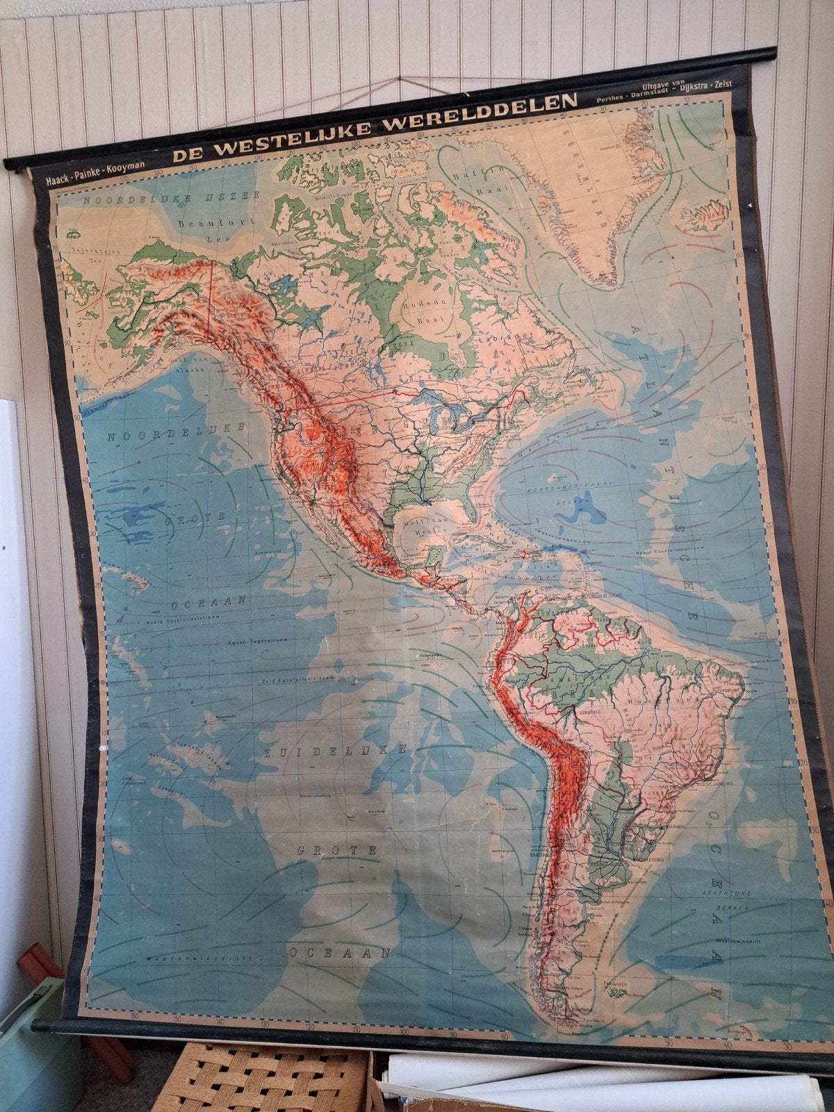 2 Oude Schoolkaarten: Gelderland en Noord- & Zuid-Amerika, Boeken, Atlassen en Landkaarten, Ophalen, 1800 tot 2000, Nederland