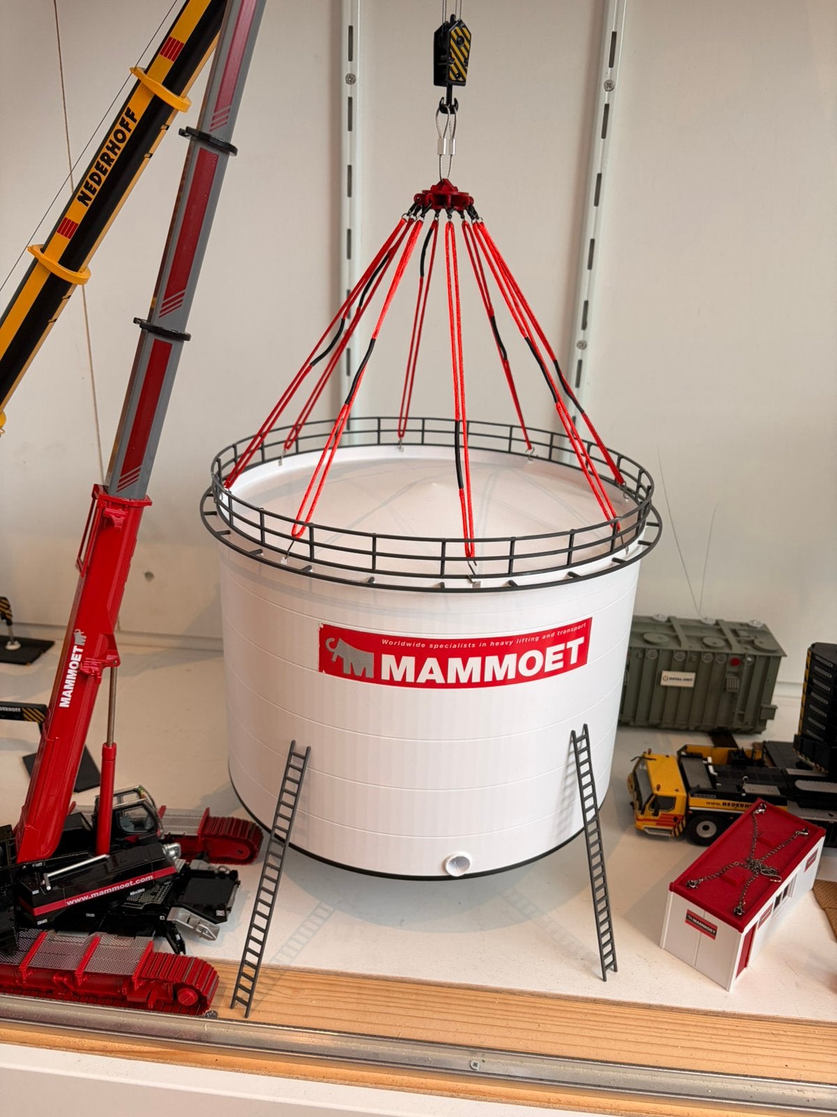 Hijsbare opslag tank mammoet, Ophalen of Verzenden, Zo goed als nieuw, Hijskraan, Tractor of Landbouw, Wsi