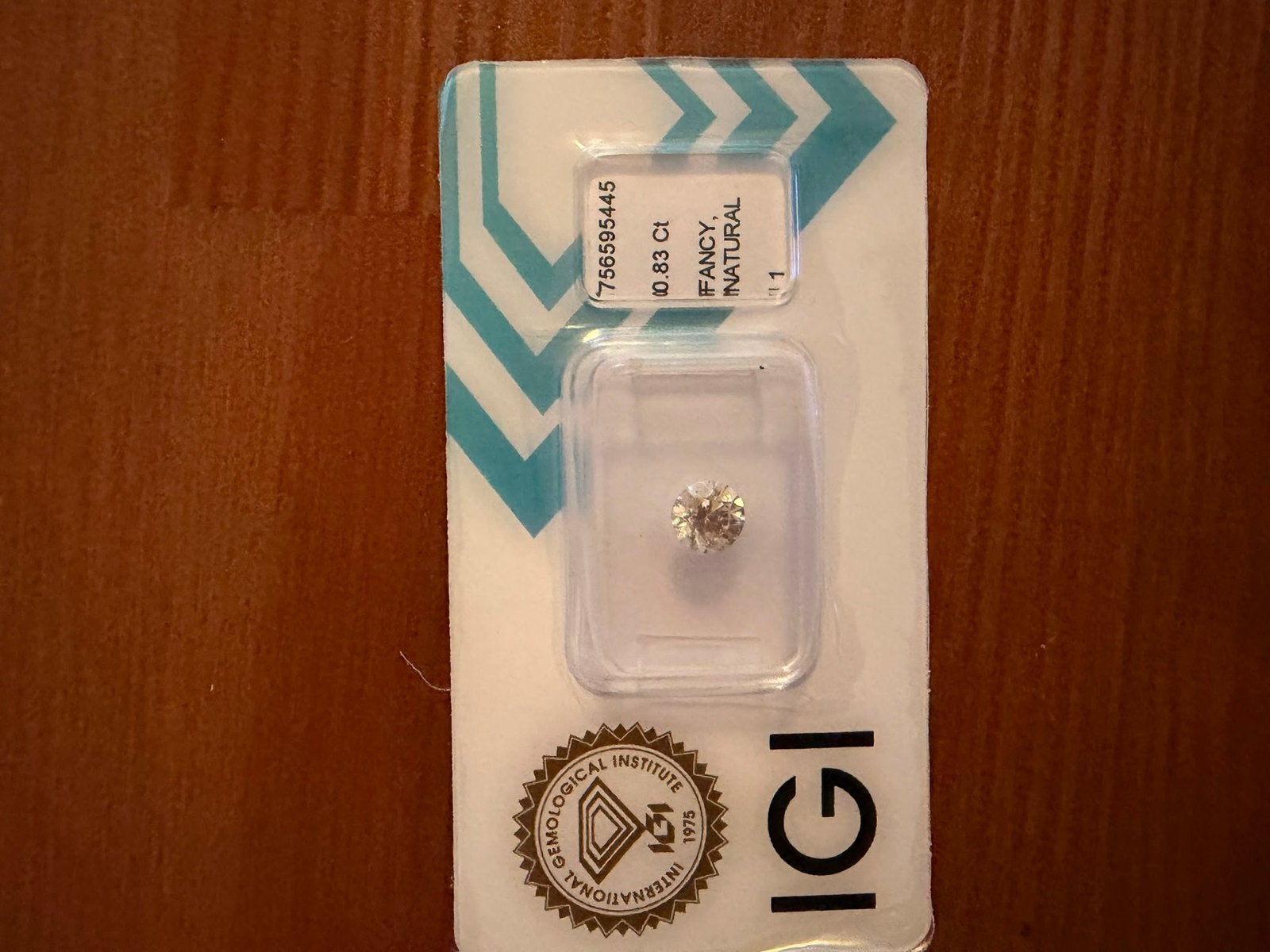 IGI Gecertificeerde Natuurlijke Fancy Geelbruine Diamant, Ophalen of Verzenden, Nieuw