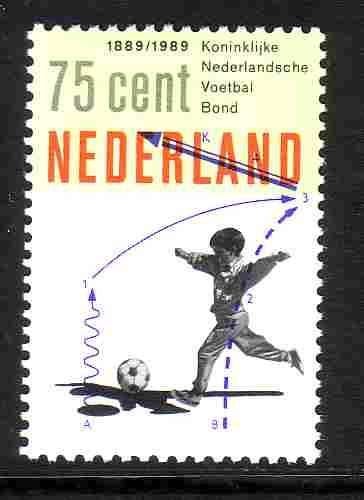 Nederland 1989 1433 KNVB, Postfris, Postzegels en Munten, Ophalen of Verzenden, Na 1940, Postfris
