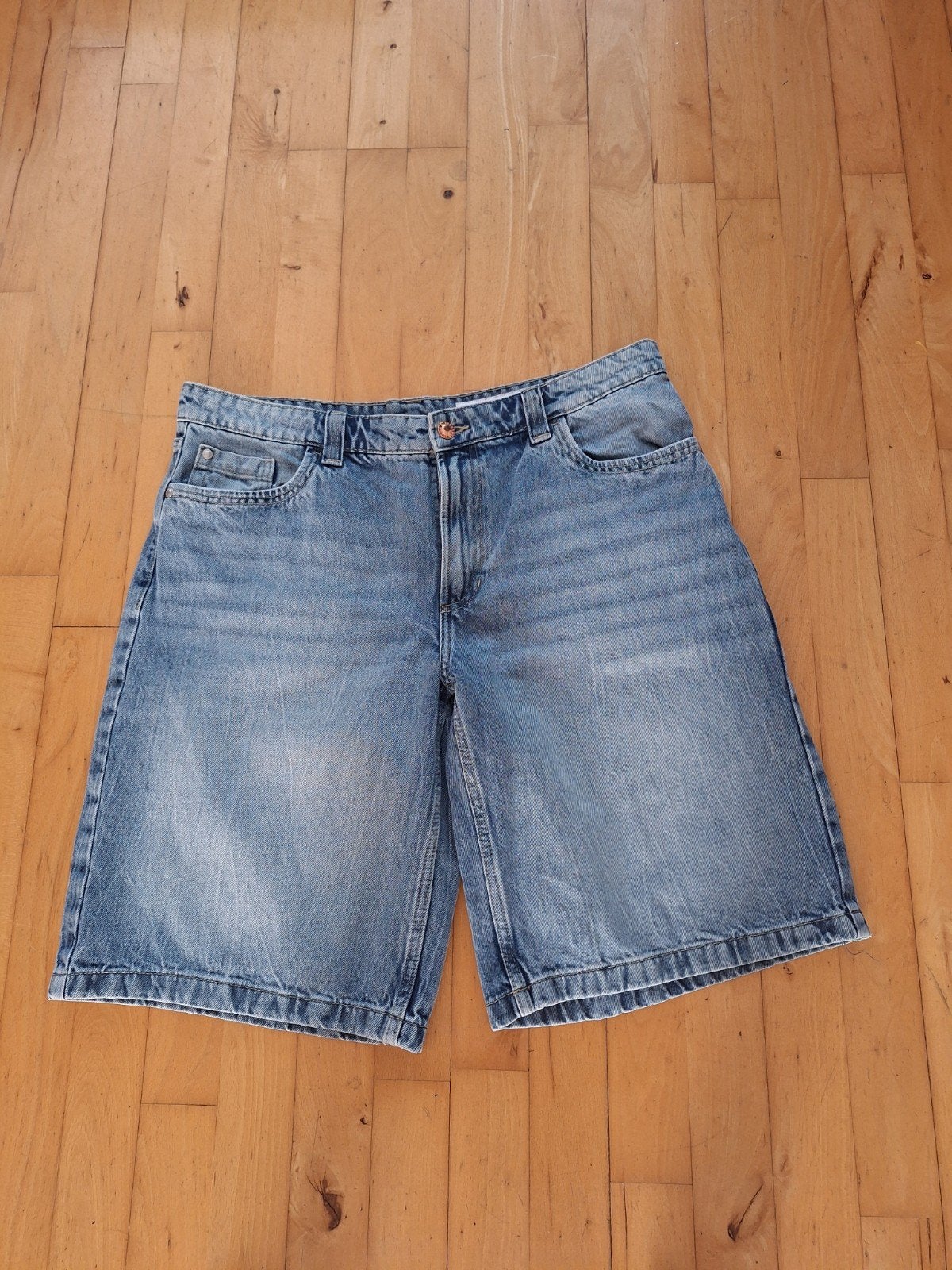 dames jeans mt 44 van Bershka, Ophalen of Verzenden, Nieuw, Blauw