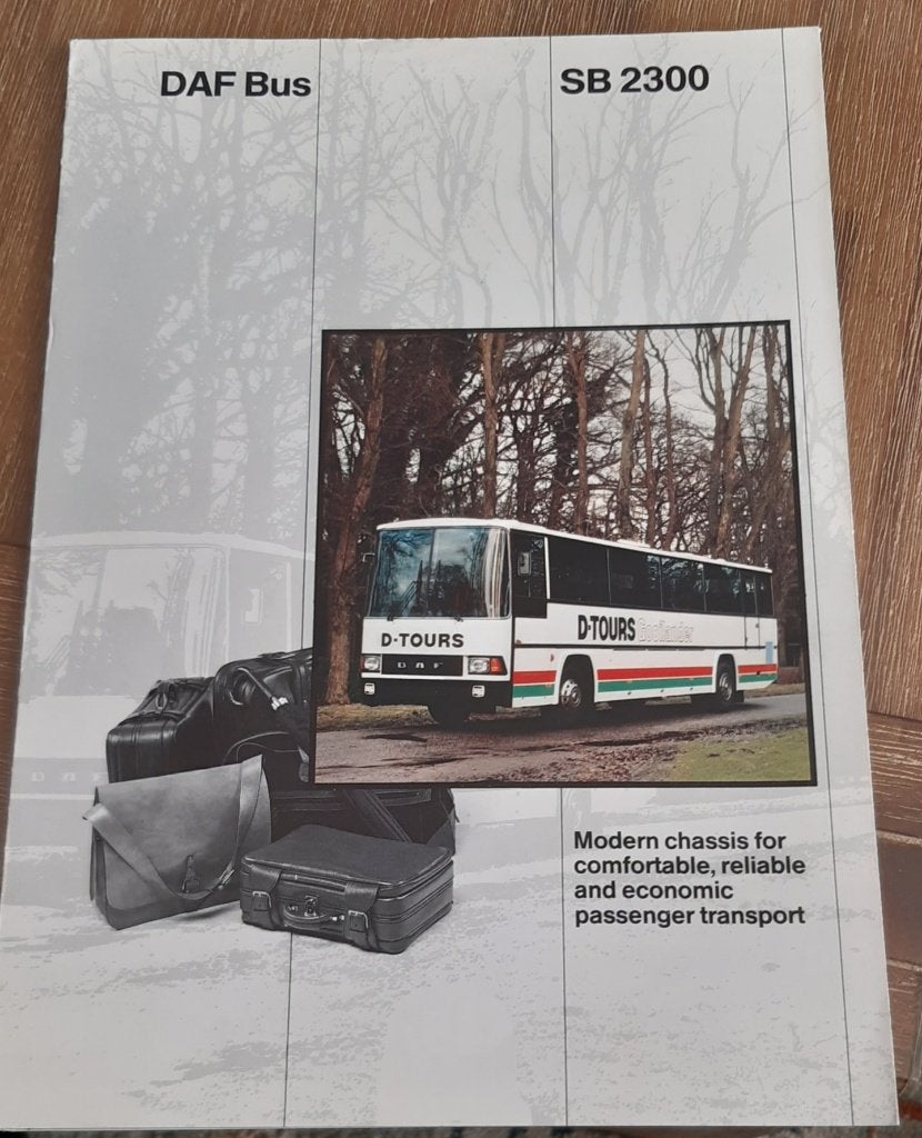 DAF TOURINGCAR SB 2300 (ENGELS) UITVOUWFOLDER, Ophalen of Verzenden